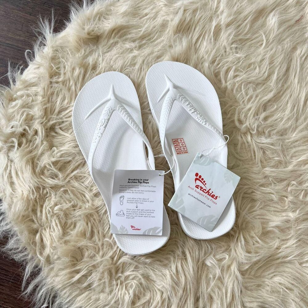 NWT Archies Classic White Arch Support Flip Flops Sandals US Men 7 / WMN 8
